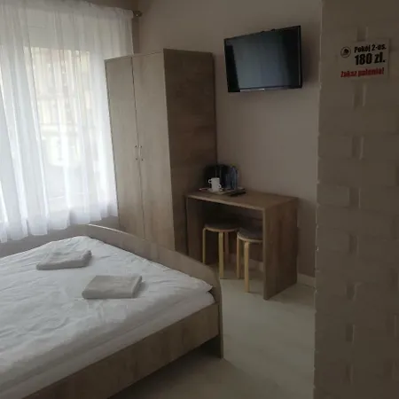 M&m Spanie 住宿加早餐酒店 莱什诺